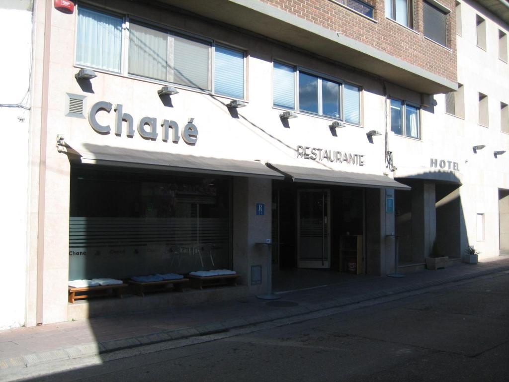 Hotel Chané La Puebla De Alfinden Exterior foto
